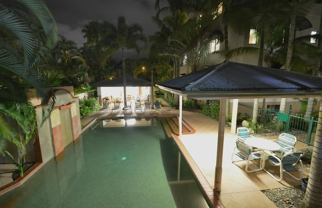 Grosvenor In Cairns-1
